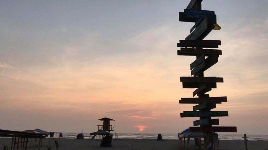 Hotel Bambu Canoa Exterior photo